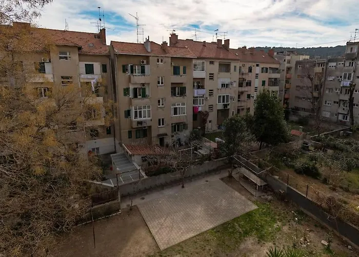 Stylish Olga Near And Old Town 斯普利特